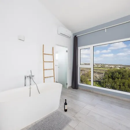 The View Vila Tías